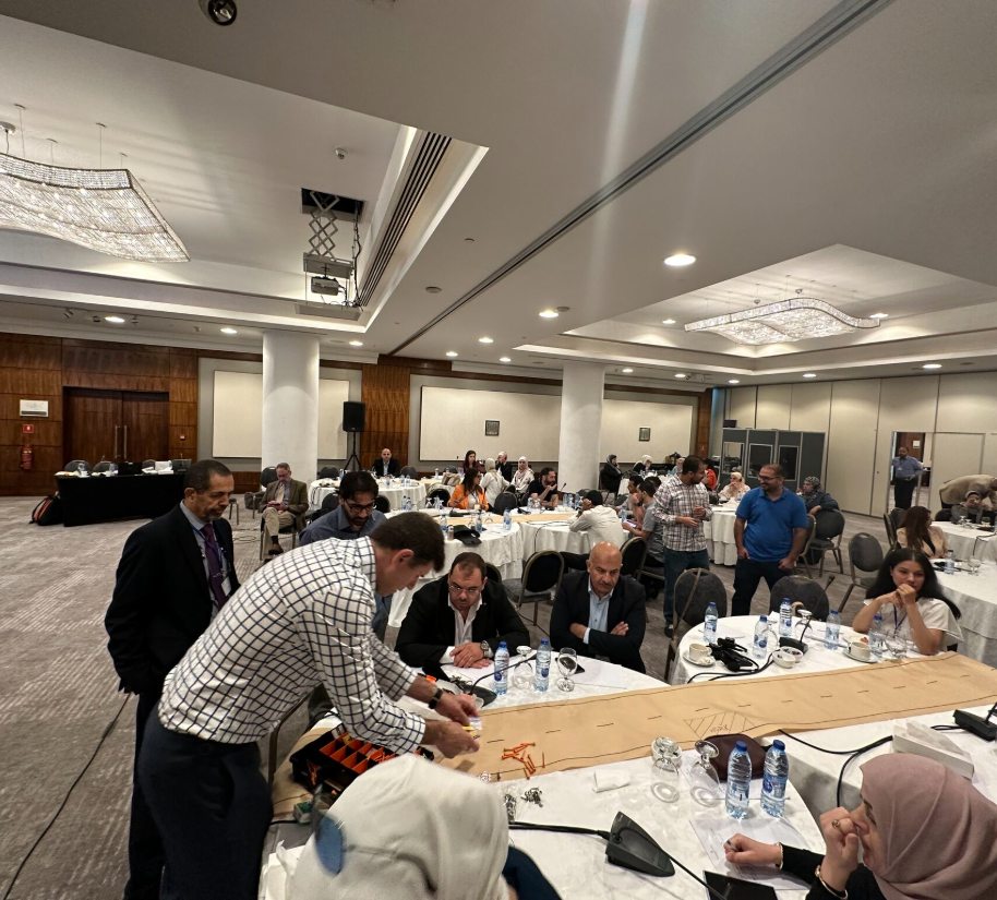 Exercice pratique de plan de gestion du trafic lors de la formation des institutions publiques jordaniennes.